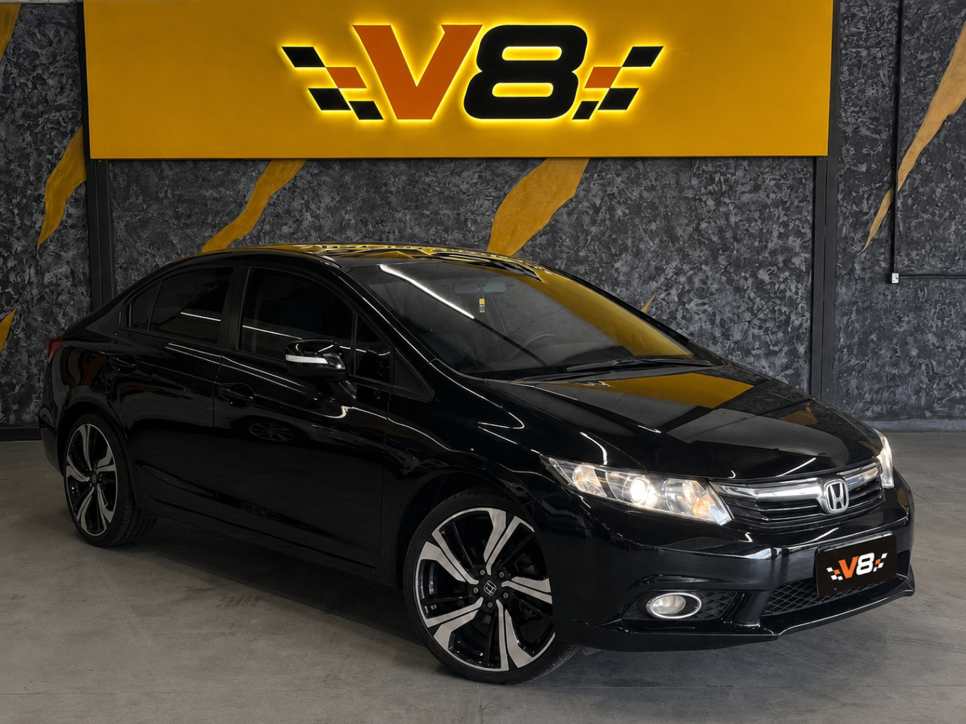 Civic Preto